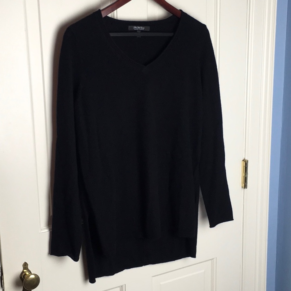 Saks Fifth Avenue Black Cashmere Sweater